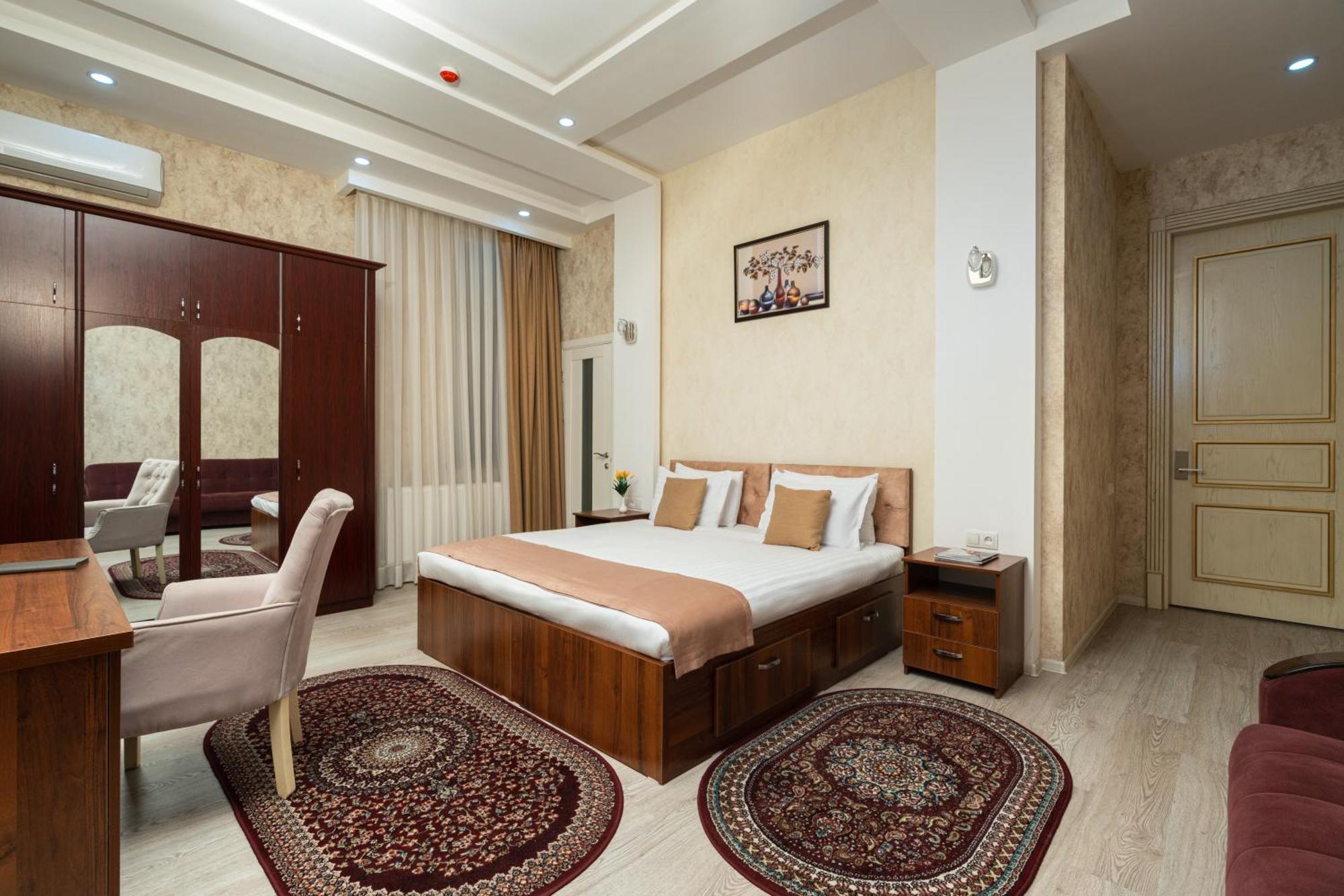 Shoxjahon Hotel - 600 Mbps Internet Taşkent Dış mekan fotoğraf
